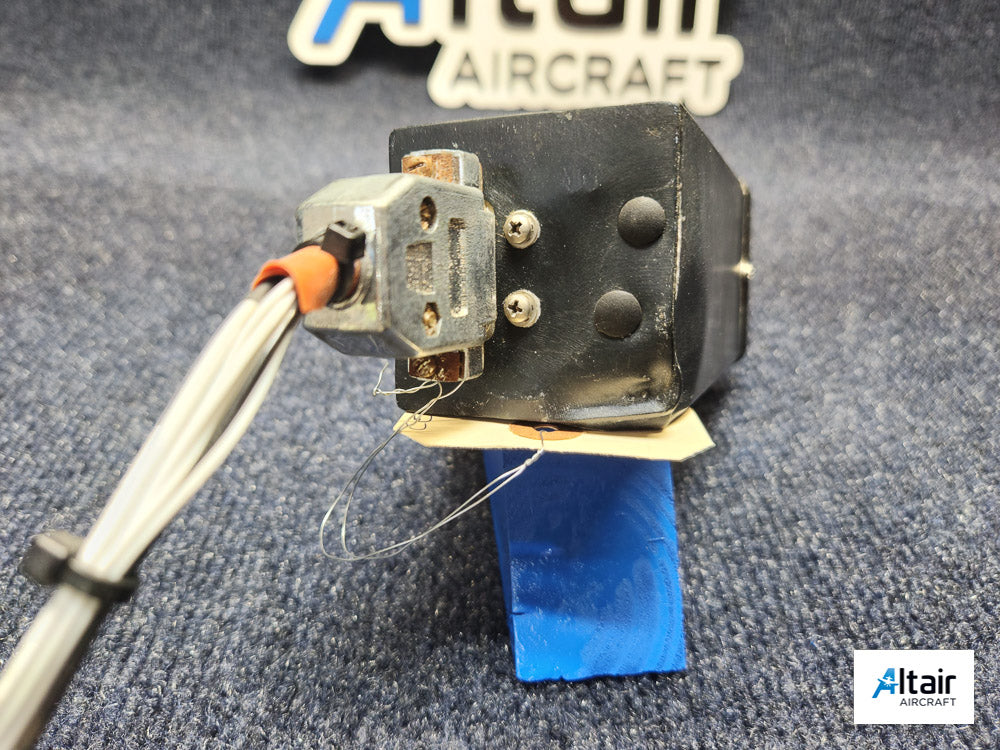 Used aircraft parts for sale 3070  C172RG Icarus Instrument Alt-Alet