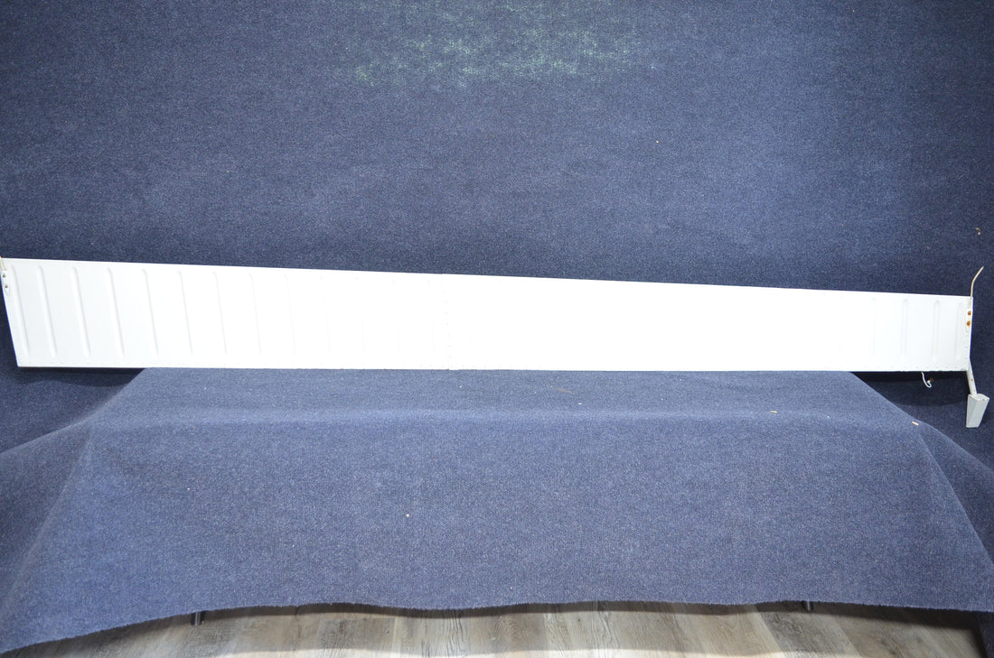 Used aircraft parts for sale 35640-025 35640-25 Piper PA28-RT201  Aileron Assy RH