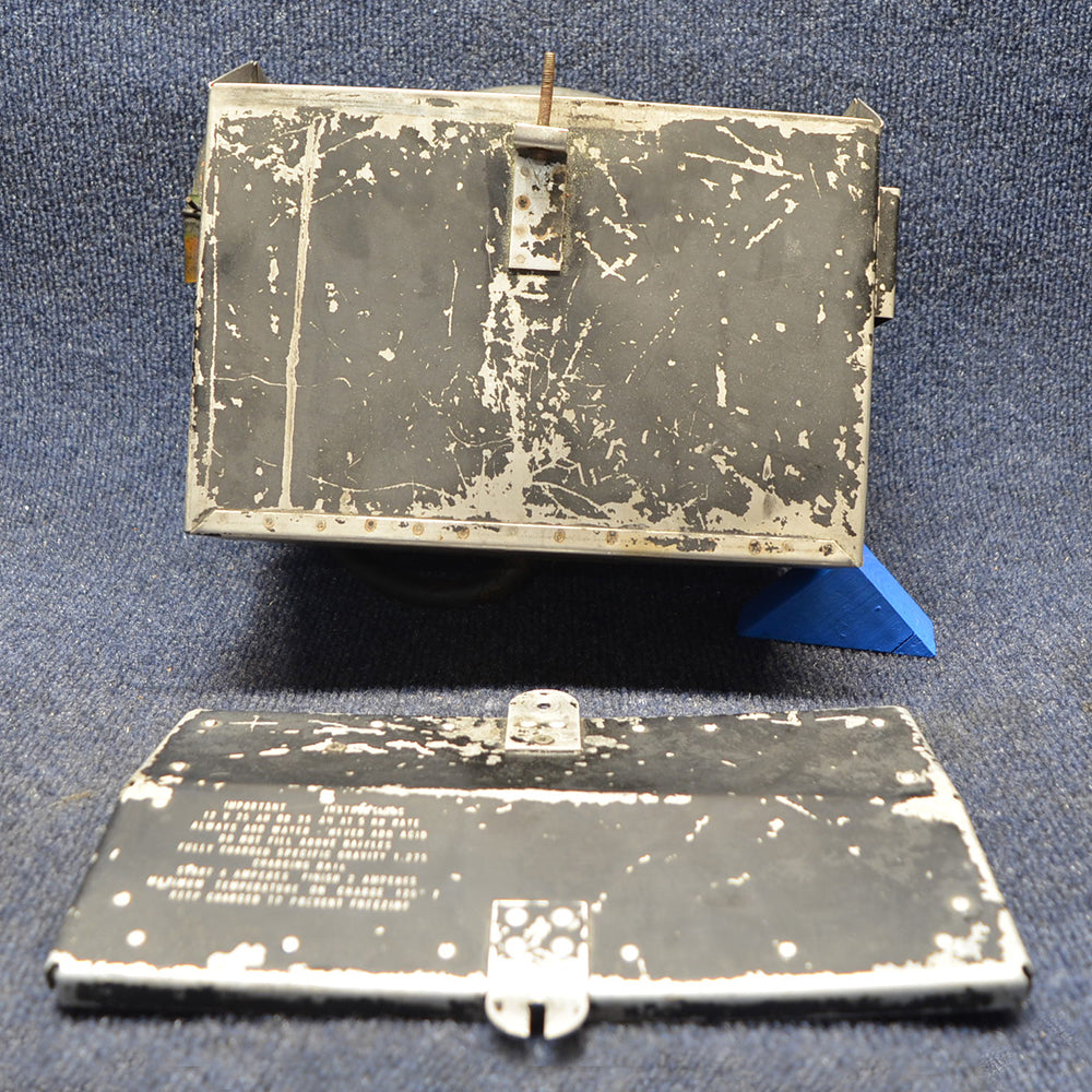 Used aircraft parts for sale 35845-002 63977-000 Piper Battery Box Box Cover Fit PA28-161